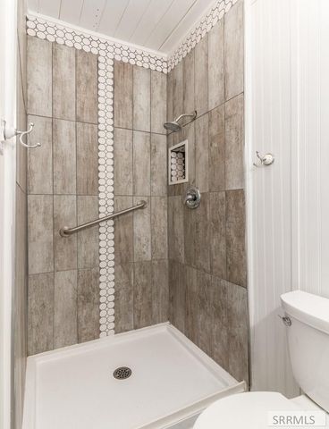 95 N 100 W, Blackfoot, ID 83221