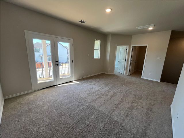 112 Barret DR, Liberty Hill, TX 78642