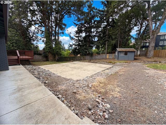4246 SPRING ROCK Cir, West Linn, OR 97068