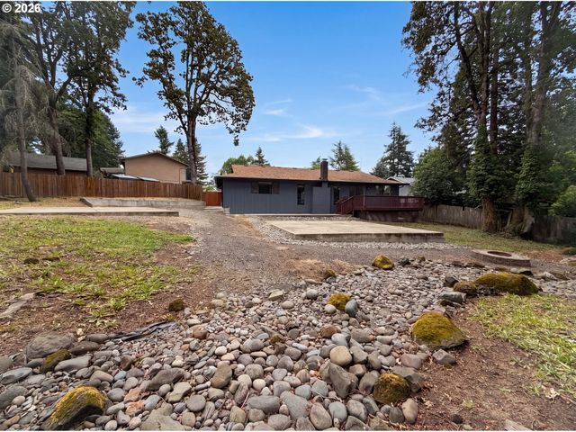 4246 SPRING ROCK Cir, West Linn, OR 97068