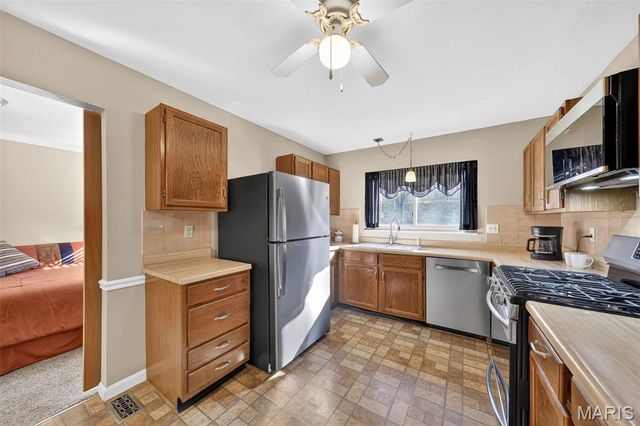 16532 Branchwood Drive, Wildwood, MO 63011