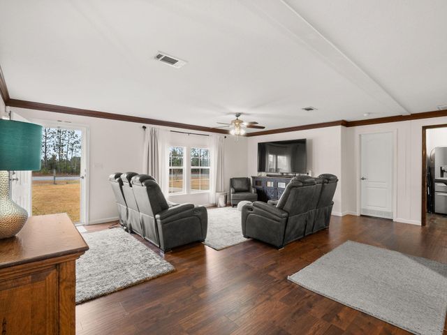 11302 Hwy 27, Singer, LA 70660