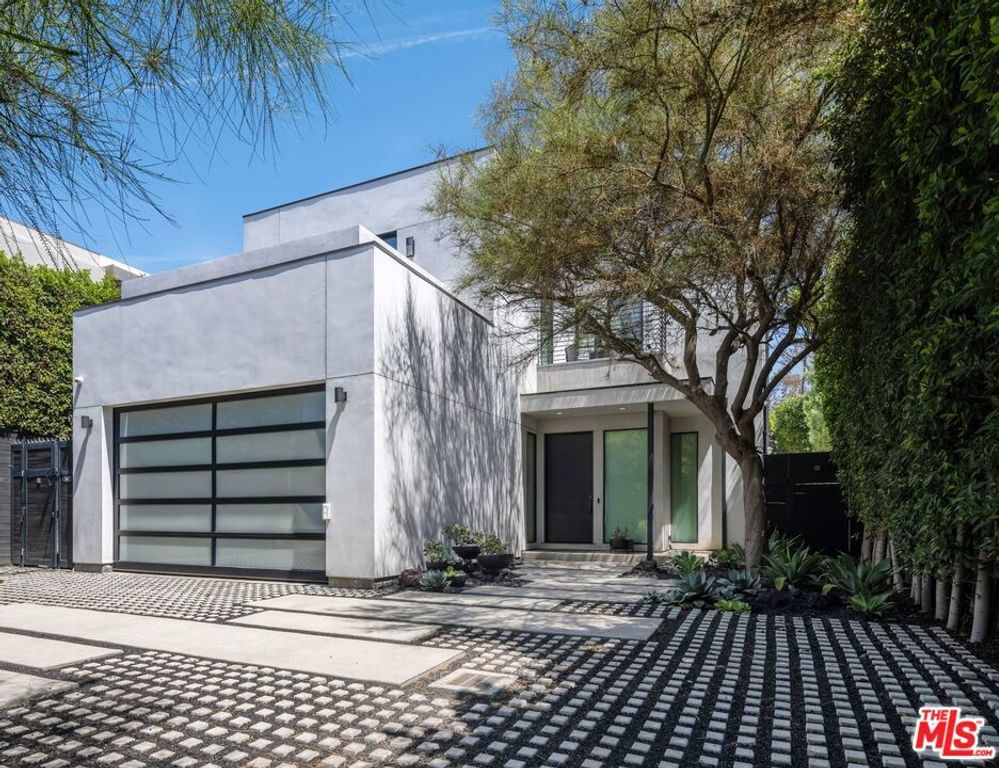 848 N Crescent Heights Boulevard, Los Angeles, CA 90046 — exterior