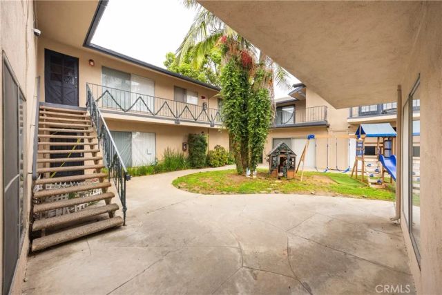 1005 E Harding Street, Long Beach, CA 90805