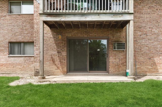 7425 Brookdale Drive 113, Darien, IL 60561