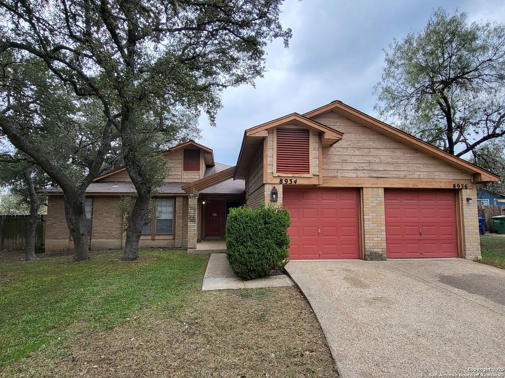 8934 Golden Brook, San Antonio, TX 78250