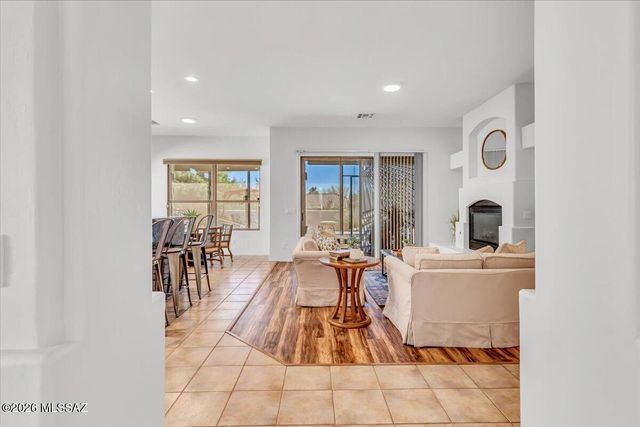 10758 E Mica Meadow Drive, Tucson, AZ 85748