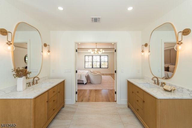 6 Harvale Dr, Florham Park Boro, NJ 07932