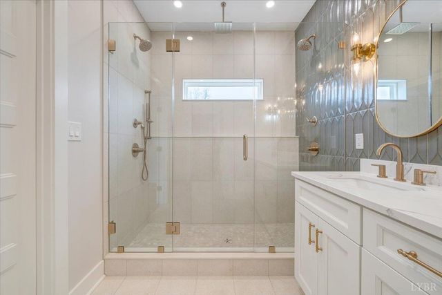 639 Compass Cove Circle, Moneta, VA 24121