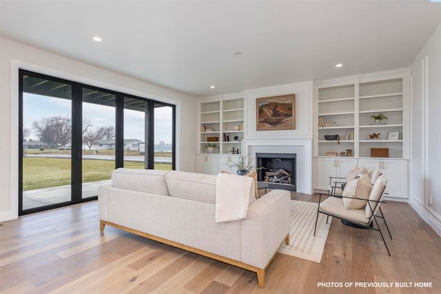 1 Lily Lane, Pasco, WA 99301