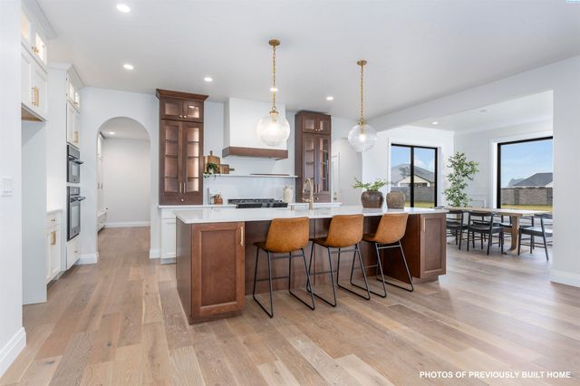 1 Lily Lane, Pasco, WA 99301