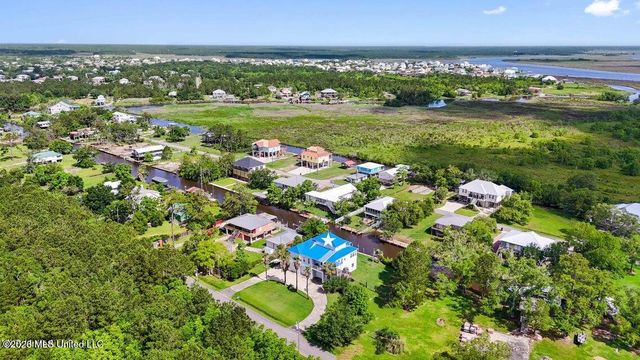 4020 Nineteenth Street, Bay Saint Louis, MS 39520