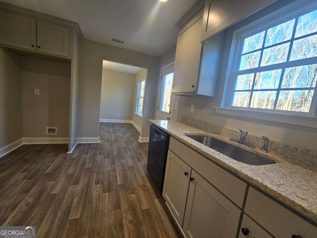 248 Canyon Point Drive, Demorest, GA 30535