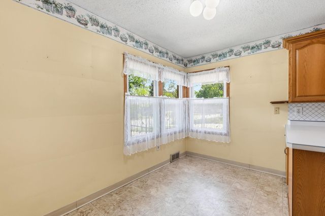 4725 Krech Avenue, White Bear Lake, MN 55110