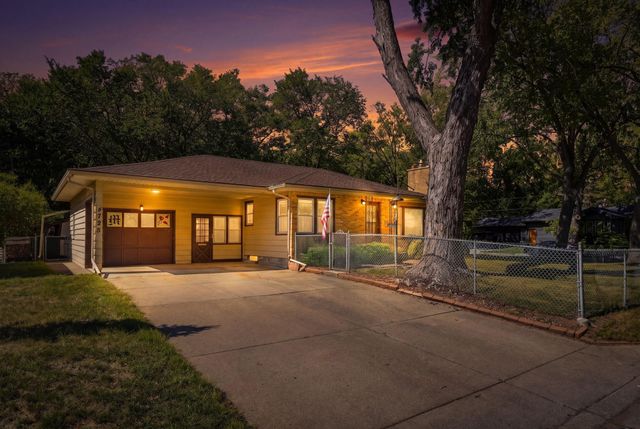 4725 Krech Avenue, White Bear Lake, MN 55110