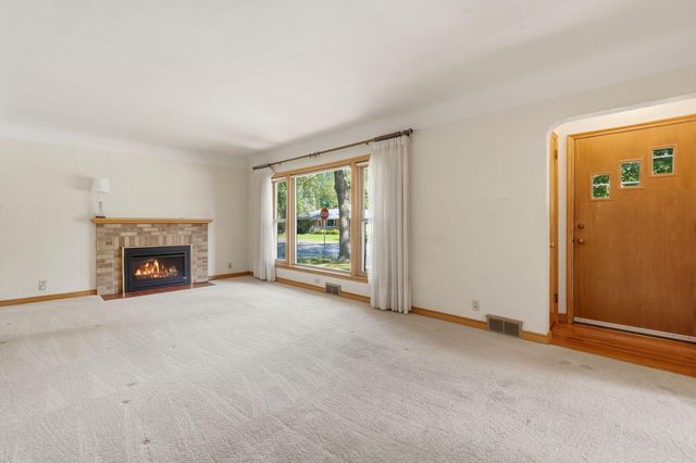 4725 Krech Avenue, White Bear Lake, MN 55110