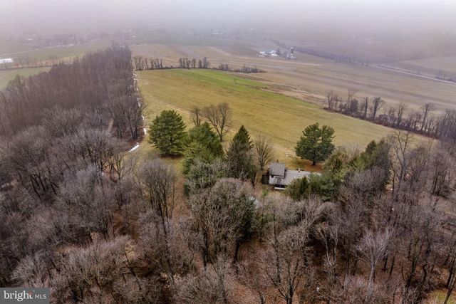 6276 CRISWELL RD, Honey Brook, PA 19344