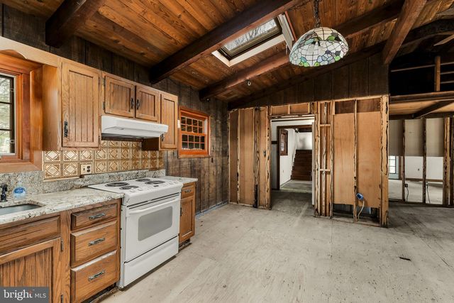 6276 CRISWELL RD, Honey Brook, PA 19344