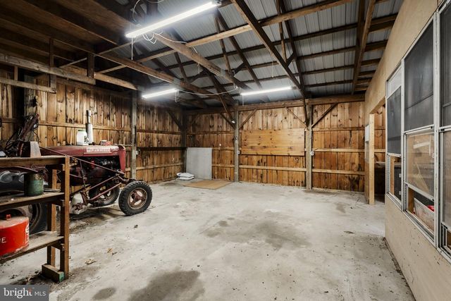 6276 CRISWELL RD, Honey Brook, PA 19344