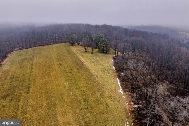 6276 CRISWELL RD, Honey Brook, PA 19344