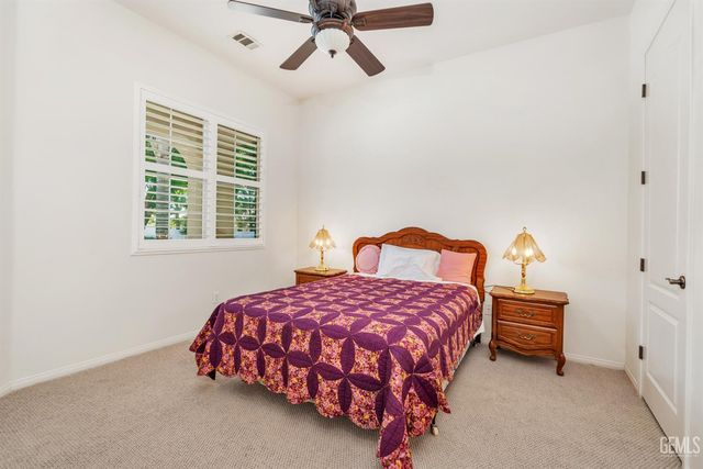 13910 Calico Village Drive, Bakersfield, CA 93306