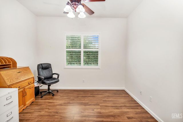 13910 Calico Village Drive, Bakersfield, CA 93306
