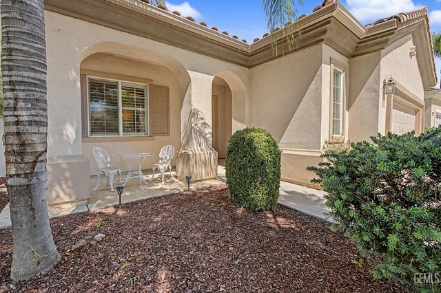 13910 Calico Village Drive, Bakersfield, CA 93306