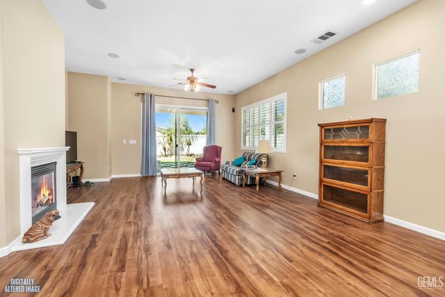 13910 Calico Village Drive, Bakersfield, CA 93306