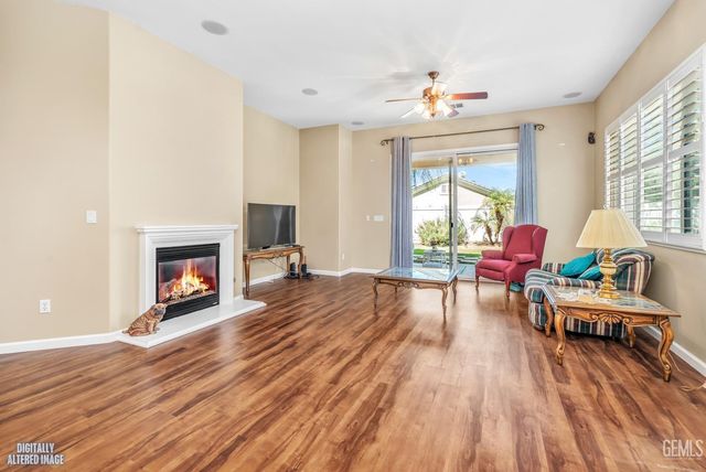 13910 Calico Village Drive, Bakersfield, CA 93306