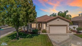 13910 Calico Village Drive, Bakersfield, CA 93306