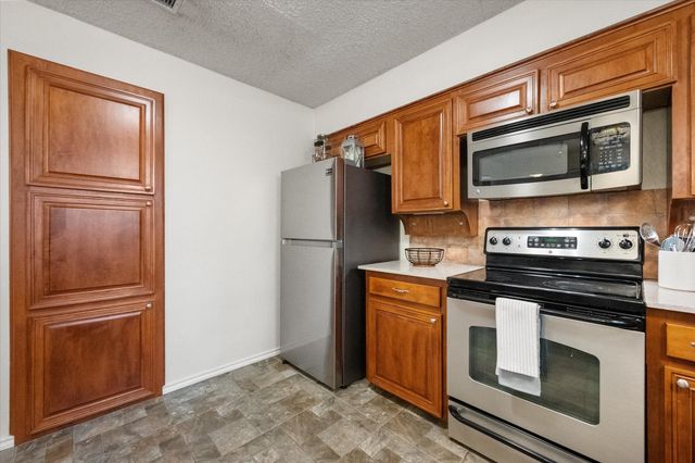 2709 Blue Quail Drive, Arlington, TX 76017