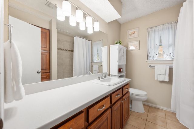 2709 Blue Quail Drive, Arlington, TX 76017