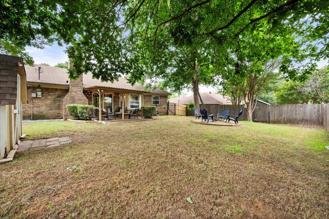 2709 Blue Quail Drive, Arlington, TX 76017