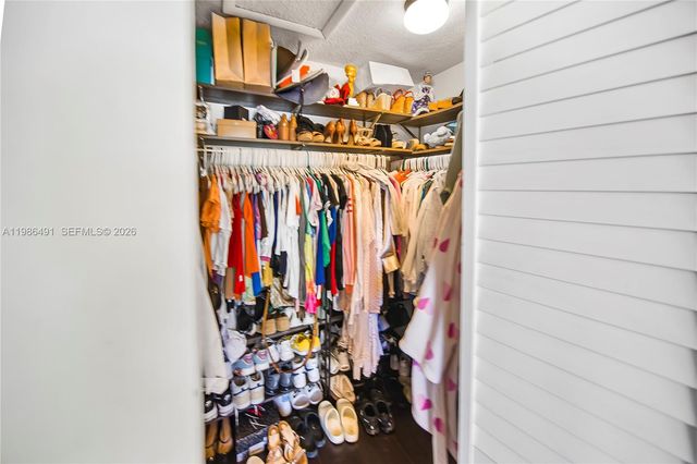 111 NW 151st Ave, Pembroke Pines, FL 33028