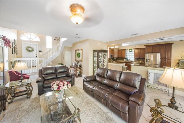 111 NW 151st Ave, Pembroke Pines, FL 33028