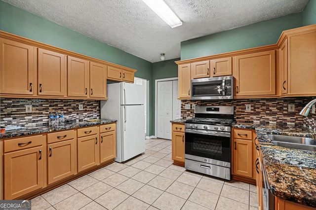 375 Clairidge Lane, Lawrenceville, GA 30046