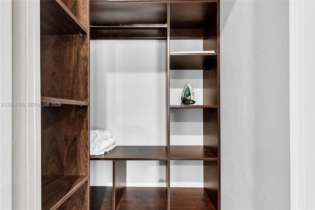 8101 Harding Ave, Miami Beach, FL 33141