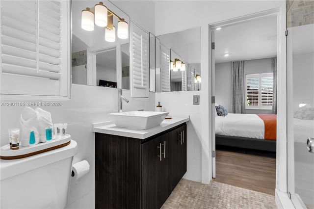 8101 Harding Ave, Miami Beach, FL 33141