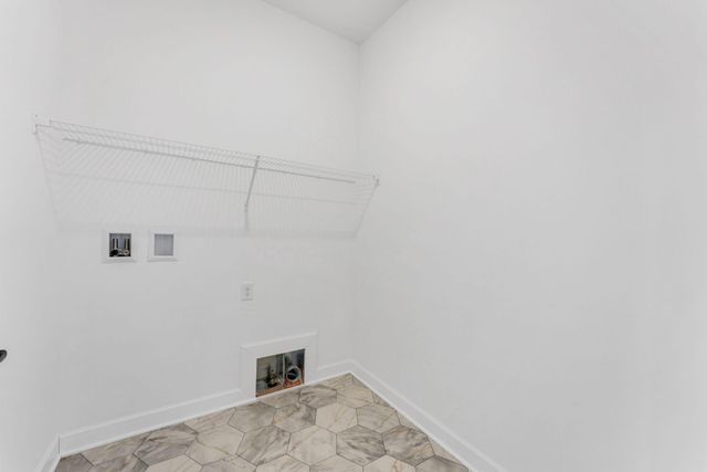2121 Traverse Drive, Lino Lakes, MN 55038