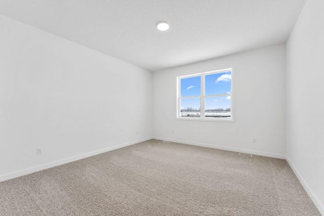 2121 Traverse Drive, Lino Lakes, MN 55038