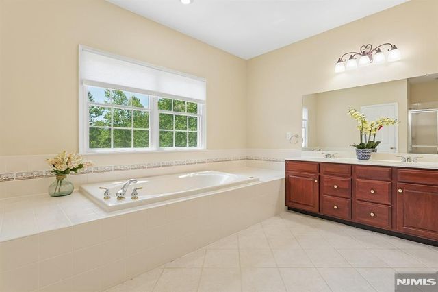 143 Van Zandt Road, Montgomery, NJ 08558