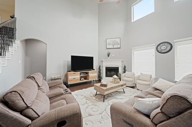 4526 Selwyn Road, Richmond, TX 77407