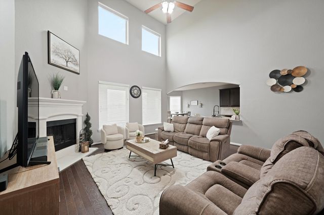 4526 Selwyn Road, Richmond, TX 77407