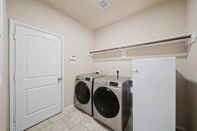 4526 Selwyn Road, Richmond, TX 77407