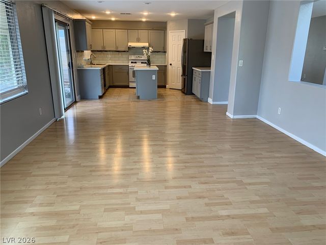 9933 West Diablo Drive, Las Vegas, NV 89148