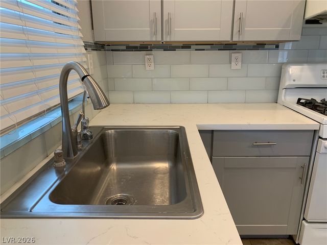 9933 West Diablo Drive, Las Vegas, NV 89148