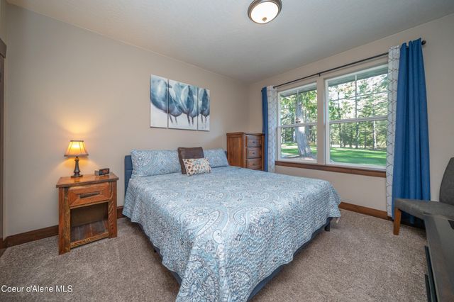 3102 W Mack LN, Rathdrum, ID 83858