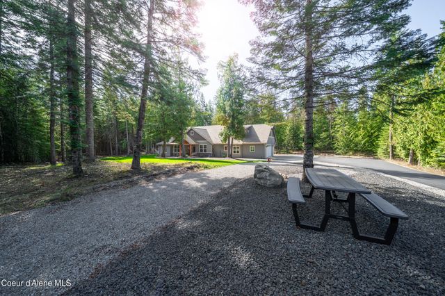 3102 W Mack LN, Rathdrum, ID 83858