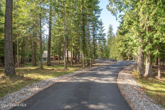 3102 W Mack LN, Rathdrum, ID 83858