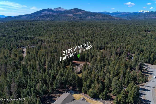 3102 W Mack LN, Rathdrum, ID 83858